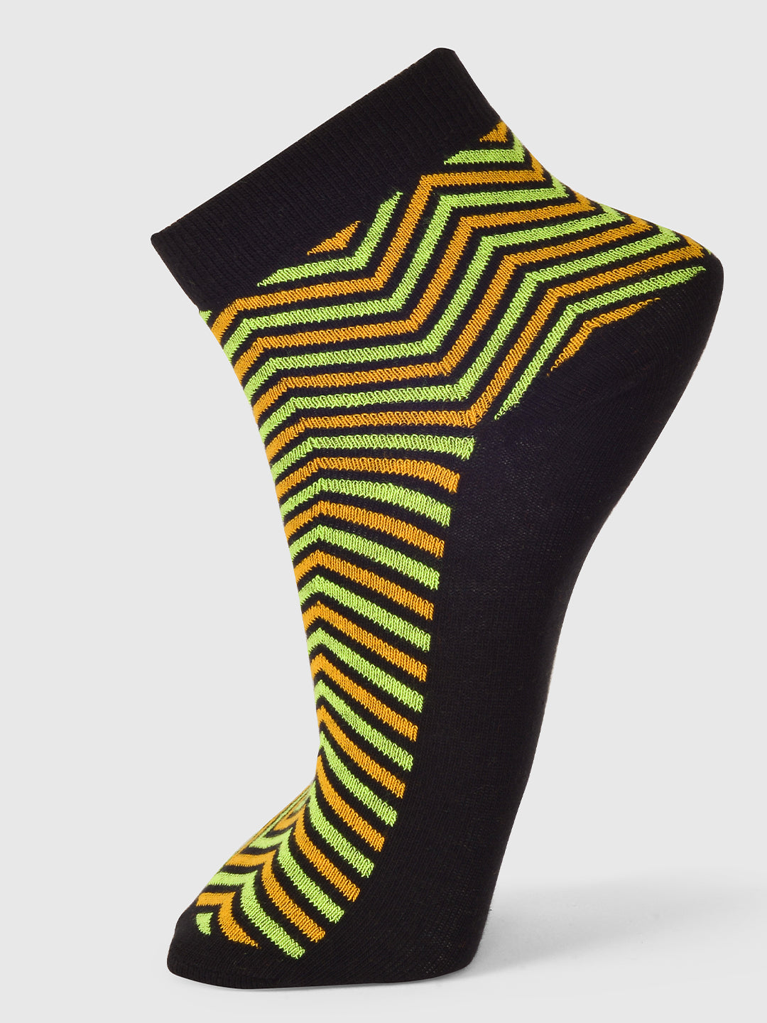 PACK OF 5 STRIPERS ON HALF DESIGN ANKLE LENGTH CUT ASSORTED COTTON SOCKS 06