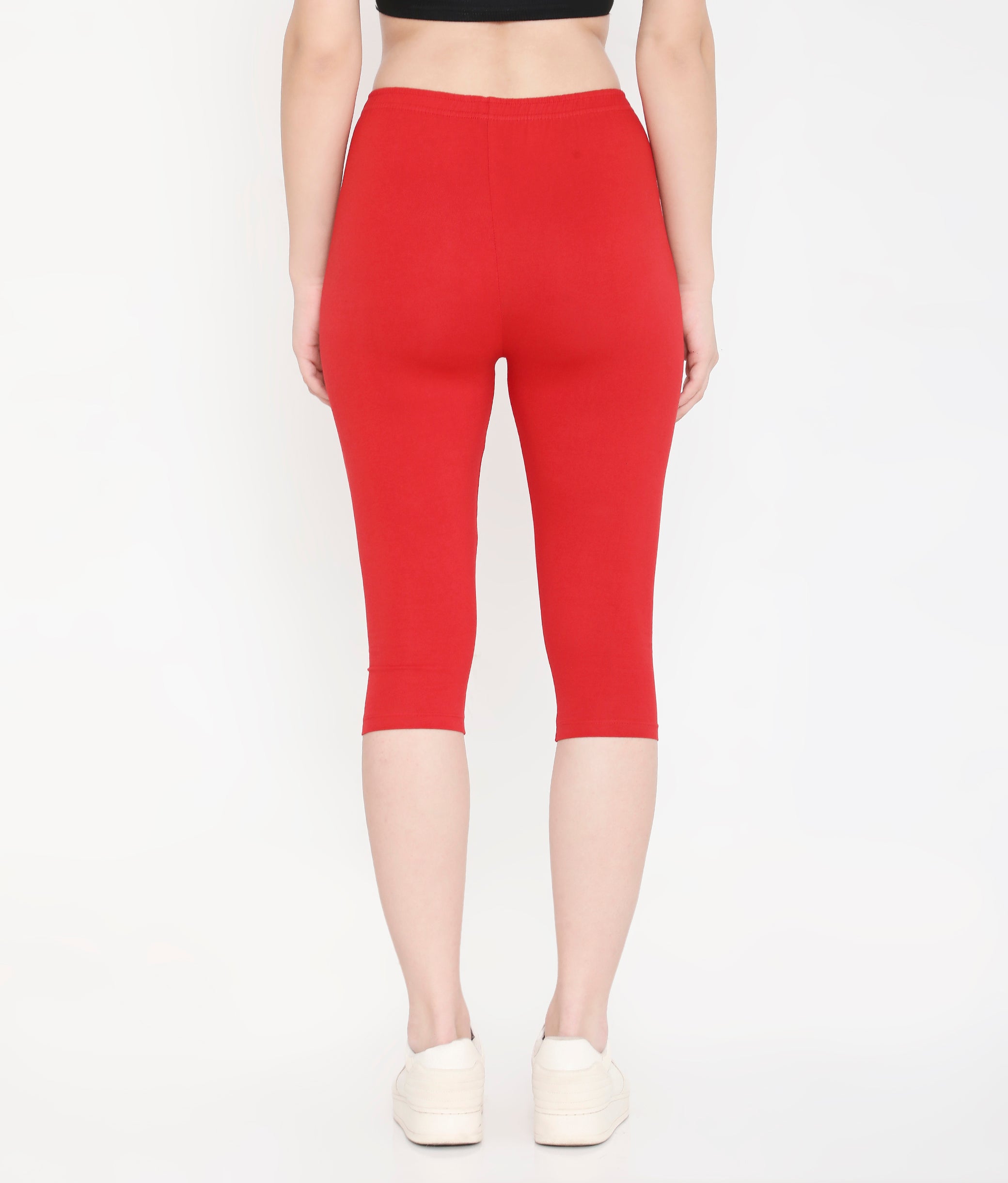 WOMEN SOLID RED SOFT COTTON EVERYDAY CAPRI