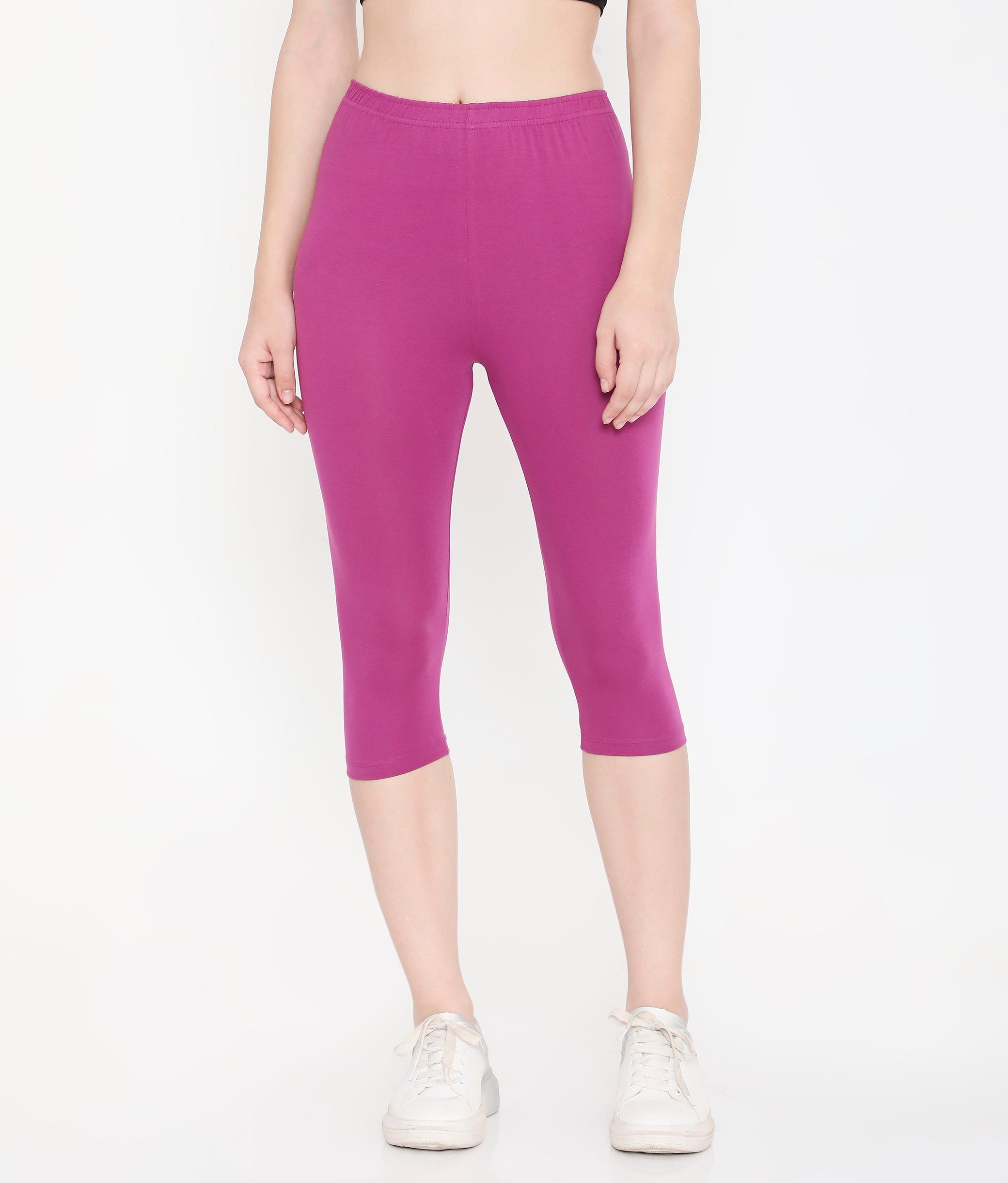 WOMEN SOLID PURPLE SOFT COTTON EVERYDAY CAPRI