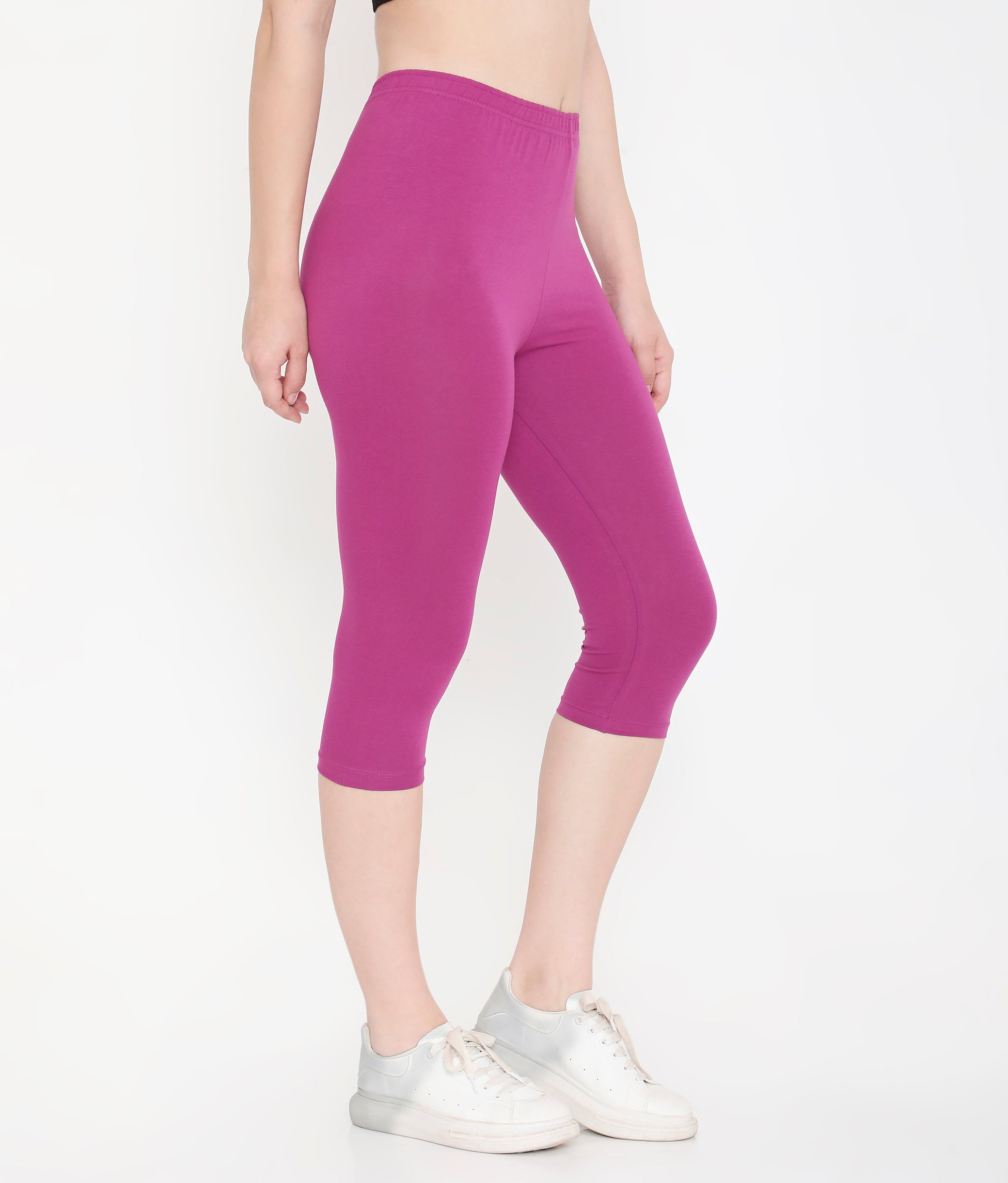 WOMEN SOLID PURPLE SOFT COTTON EVERYDAY CAPRI