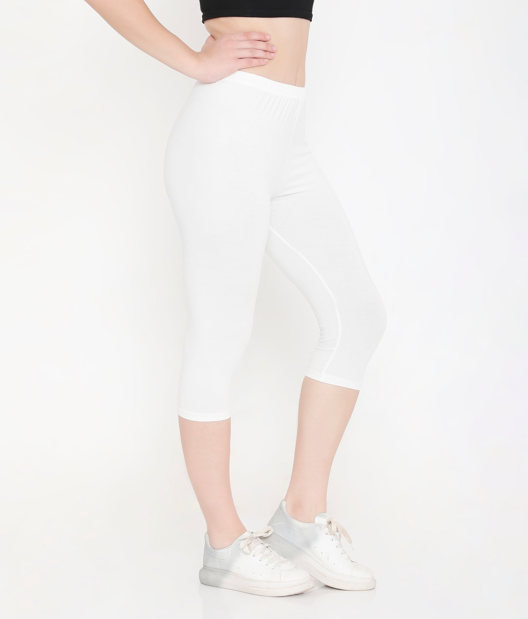 WOMEN SOLID WHITE SOFT COTTON EVERYDAY CAPRI