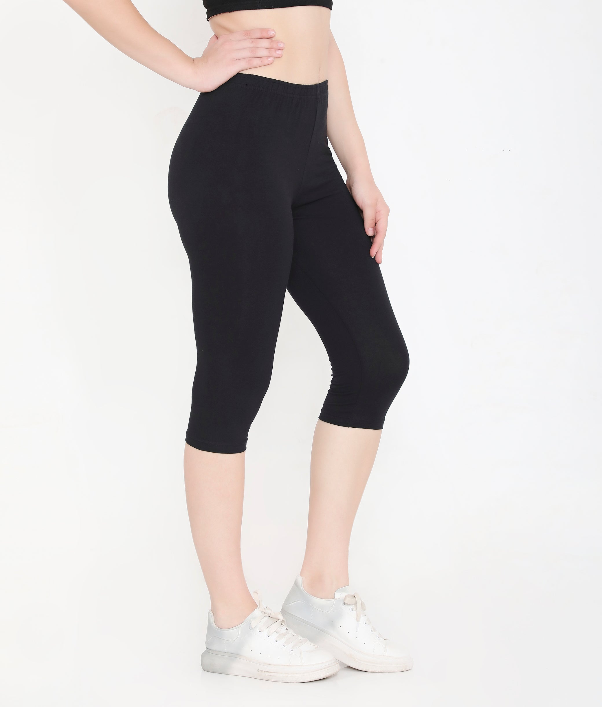 BLACK SOFT COTTON EVERYDAY CAPRI FOR WOMEN