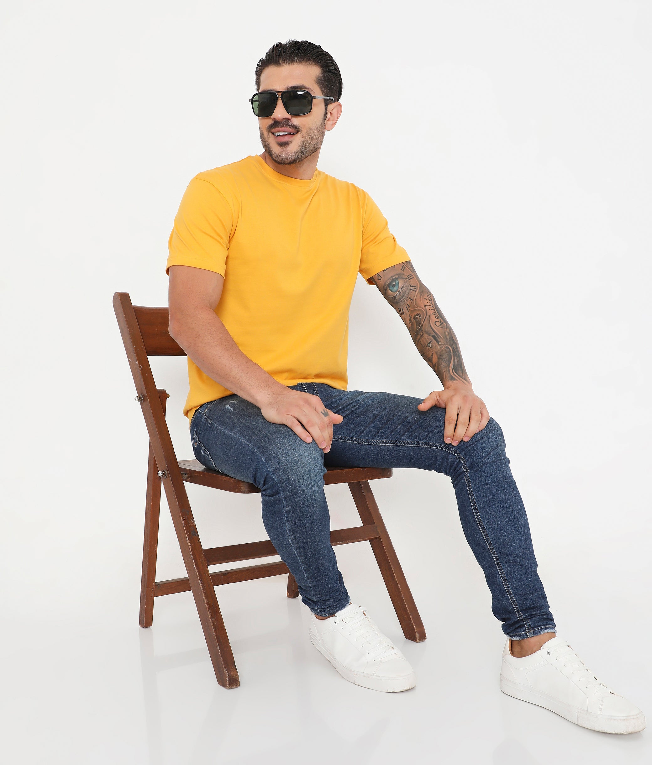 Men Solid Golden Leisurewear Essential Cotton Tee - 004