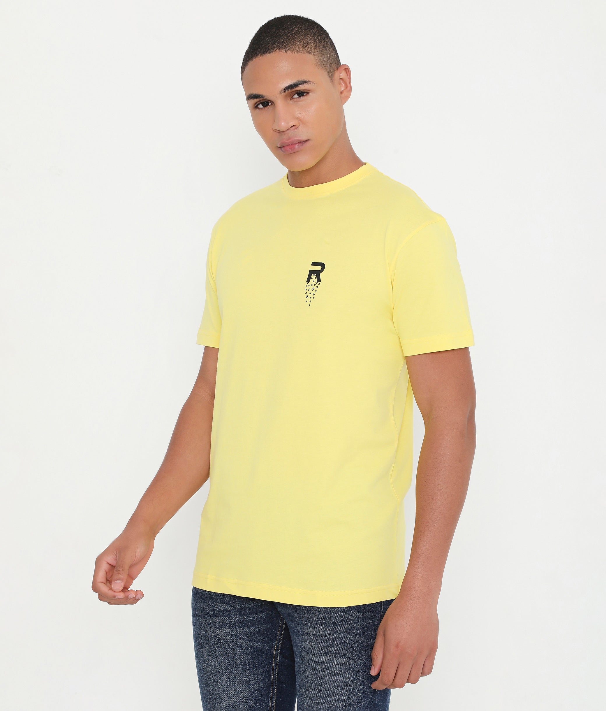 Men Solid Yellow Leisurewear Cotton Tee - 002