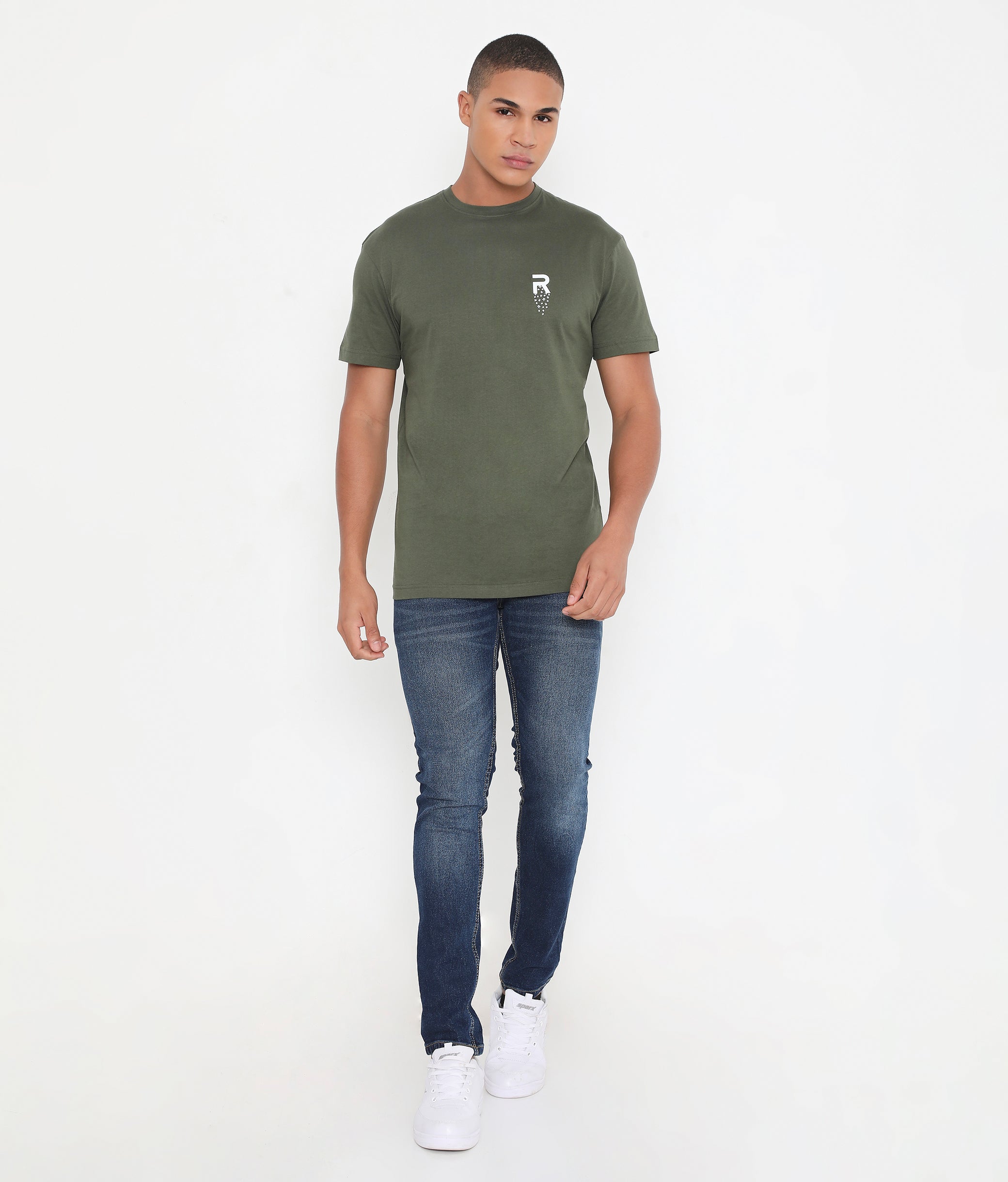 Men Solid Green Leisurewear Cotton Tee - 002