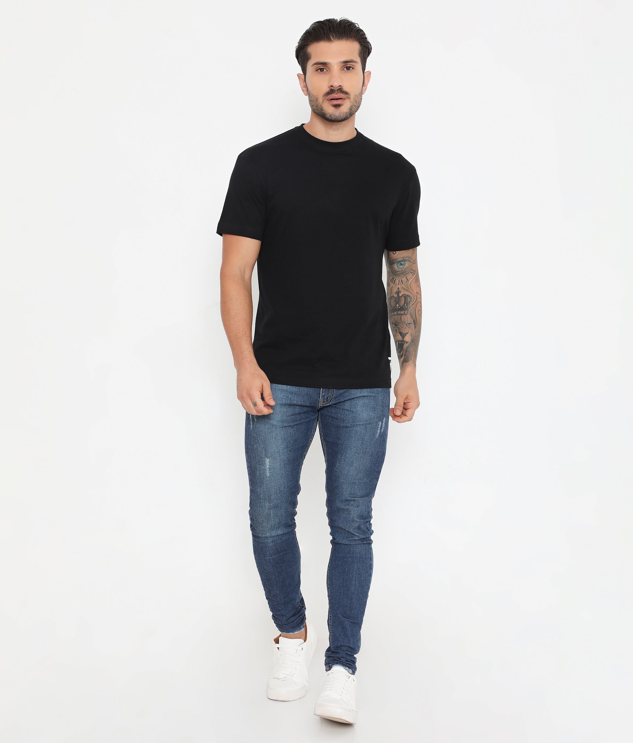 Men Solid Black Leisurewear Essential Cotton Tee - 004