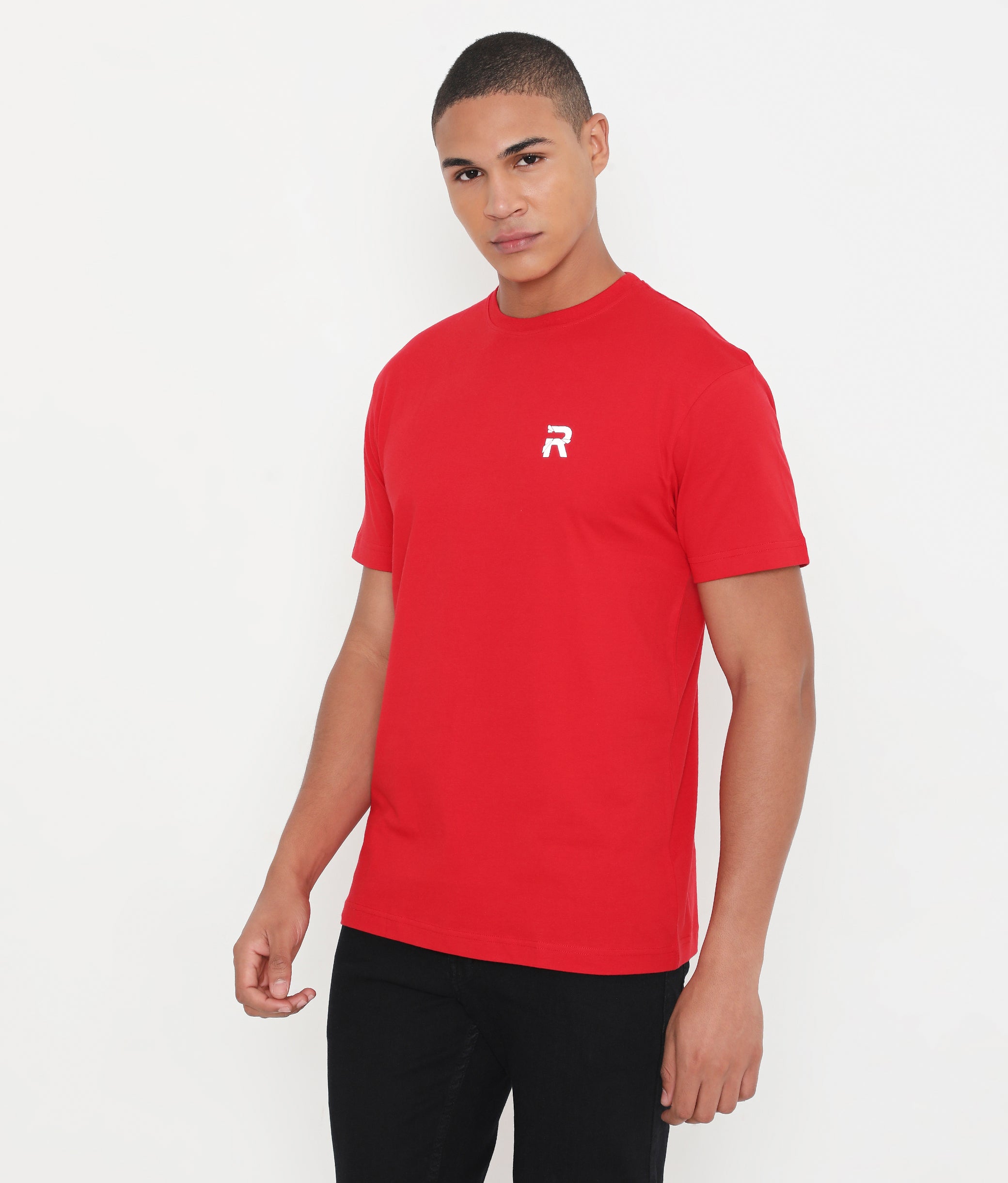 Men Solid Red Essential Cotton T-Shirt 001