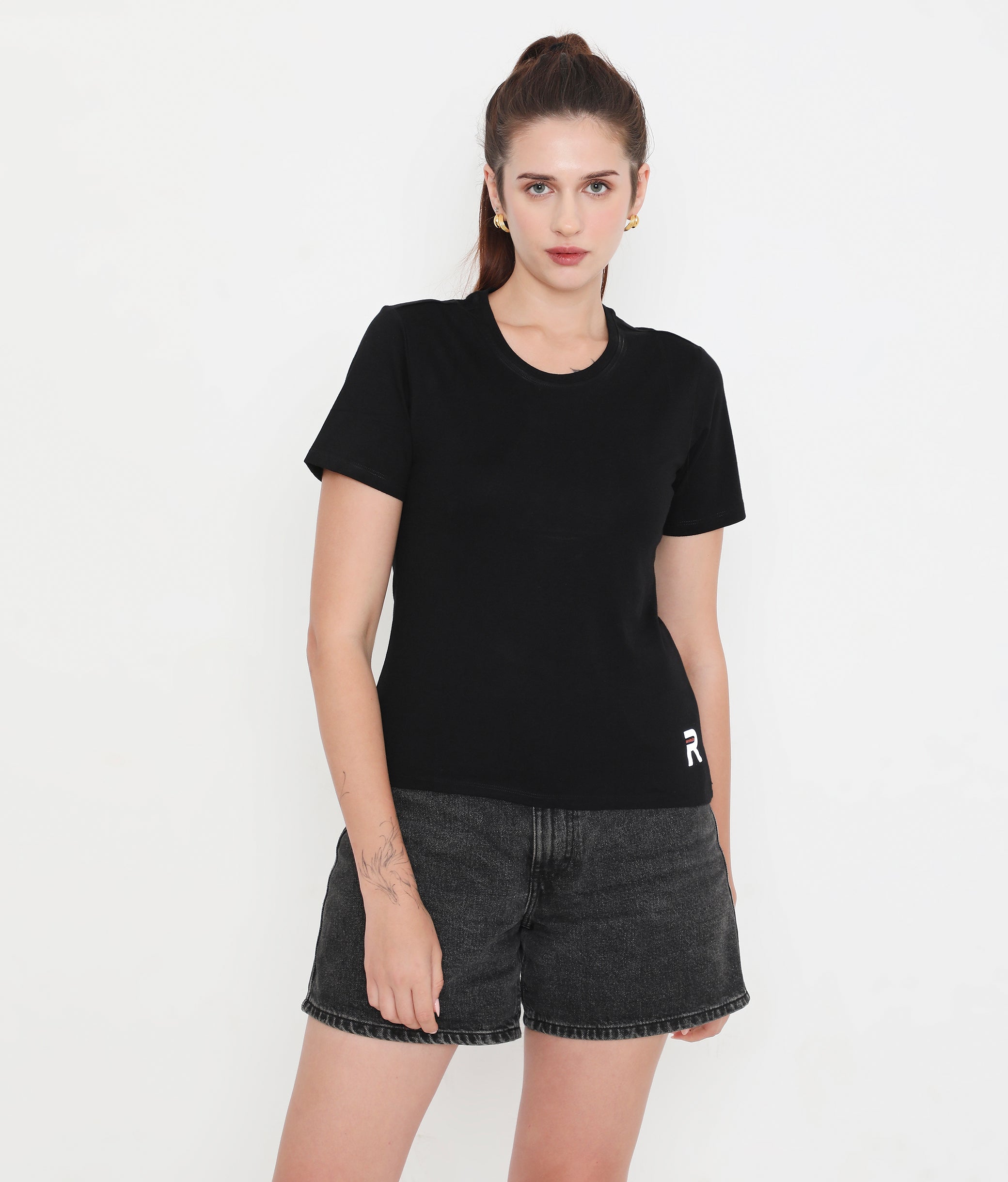 Women Solid Black Round Neck Cotton T-Shirt - 001