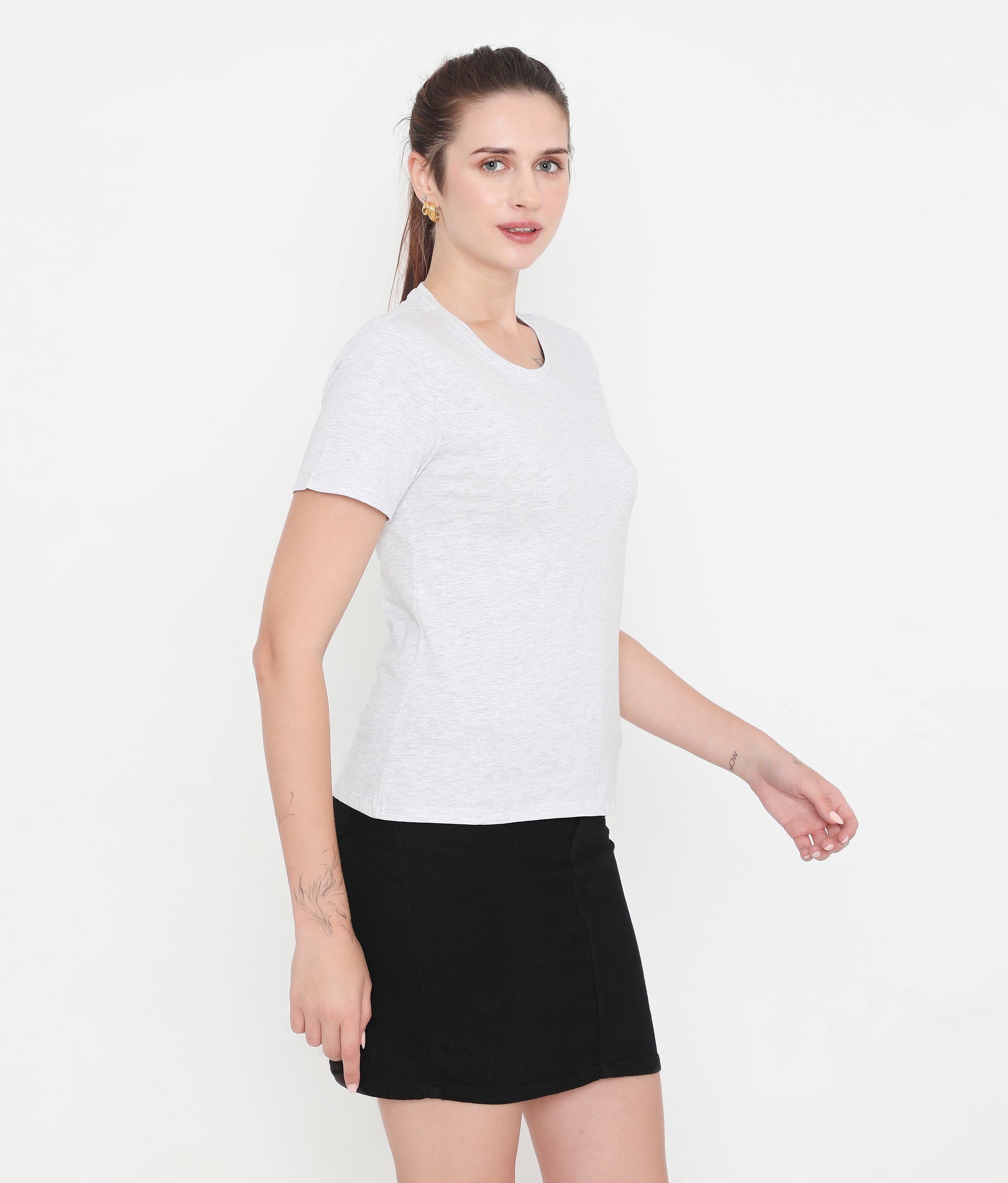 Women White Melange Round Neck Cotton T-Shirt - 001